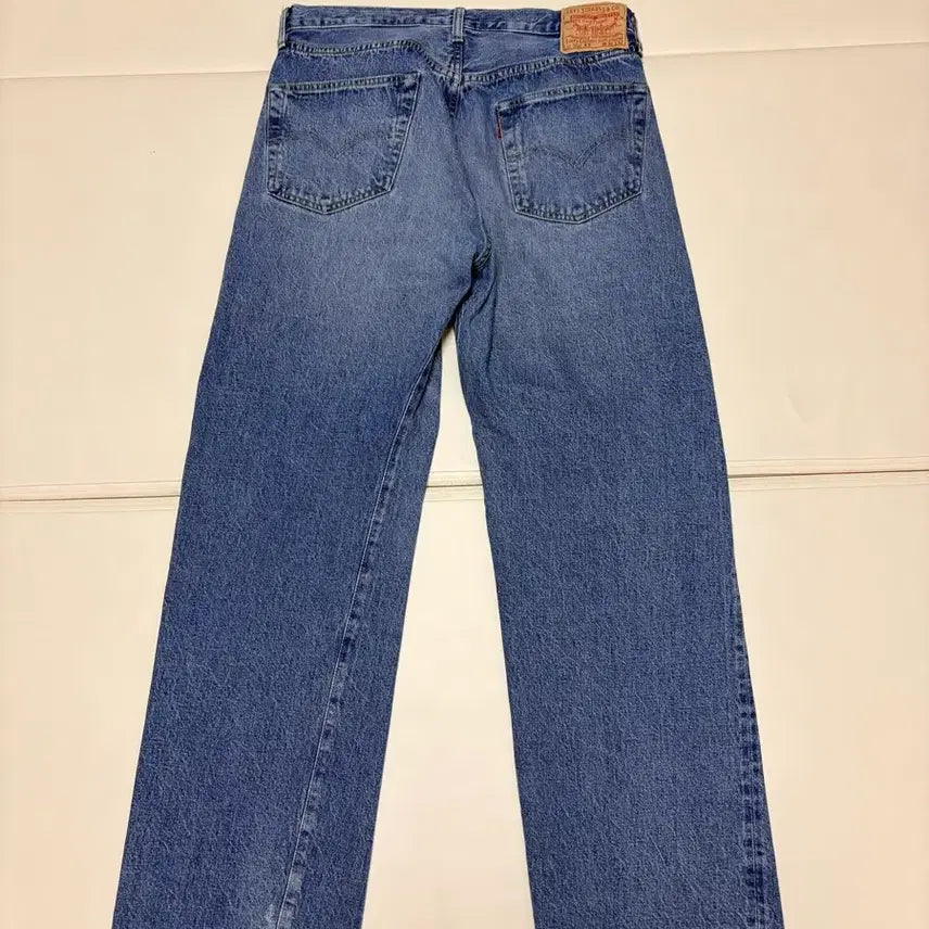 [SOLD OUT] lvc55501 도르닉 32/32판매