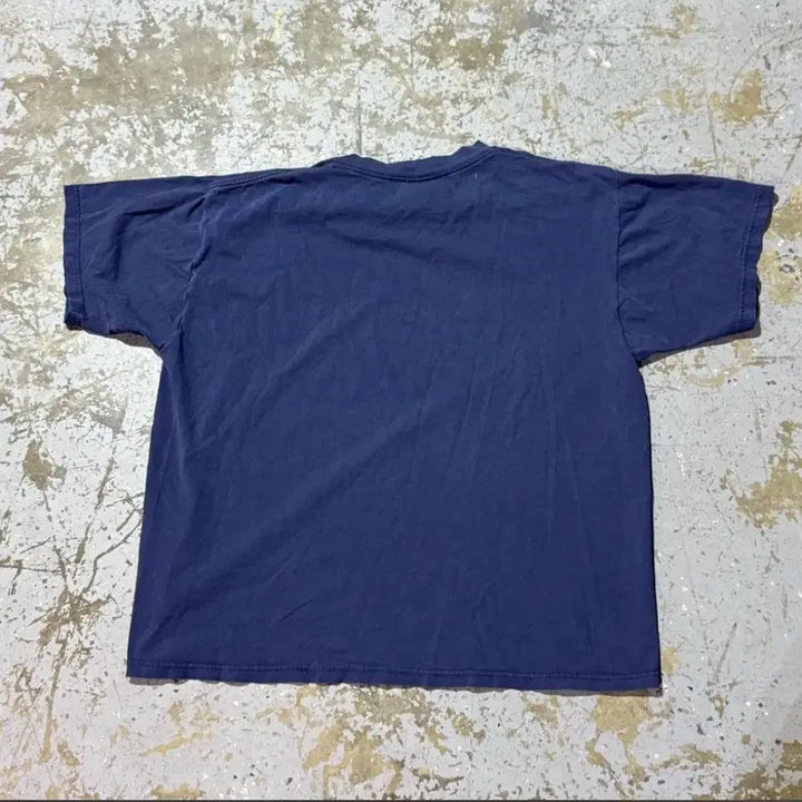 [SOLD OUT] 00s camel coming of age vintage band tee