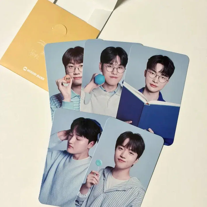 [SOLD OUT] T1 티원 우리은행 포카   케리아 편지2장 일괄(상태 매우 좋음)