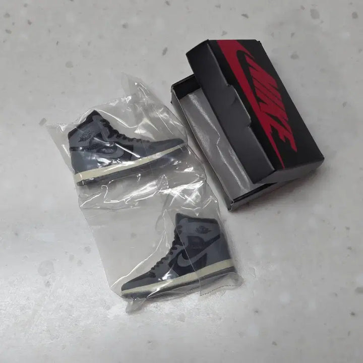 [BUNJANG] Nike Jordan Gacha Miniature Reverse Shadow Secret Edition / (새상품) 나이키 조던 가챠 미니어쳐 리버스 쉐도우 시크릿