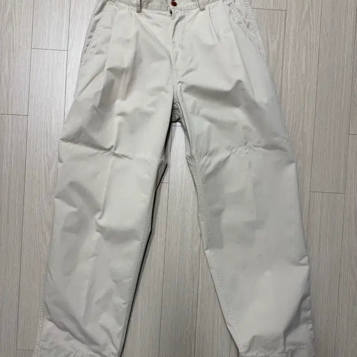 [BUNJANG] Anotheroffice Santiago Chino Pants Oatmeal / [1] 어나더오피스 산티아고 치노 팬츠 오트 밀크