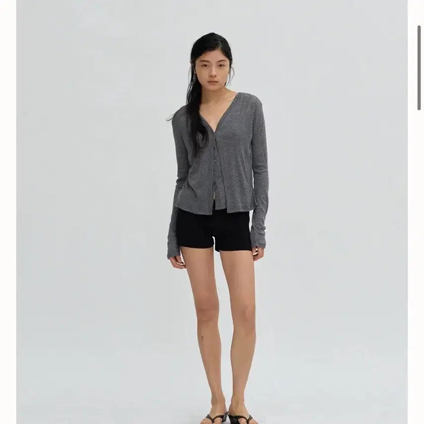 [BUNJANG] Hoas Charcoal Cardigan / 호아스 가디건 새상품 팔아요