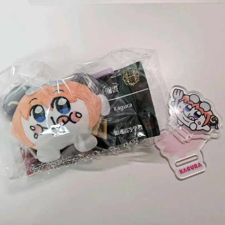[BUNJANG] Gintama China Pop-up Chimitan Collaboration Kagura Plush Badge and Acrylic Stand / 은혼 중국 팝업 치미탄 콜라보 굿즈 카구라 누이 뱃지 아크릴 스탠드