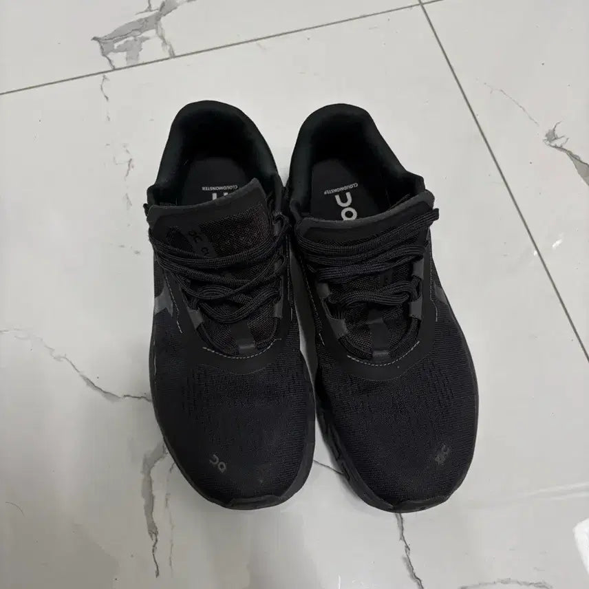 [BUNJANG] On Running Cloudmonster All Black 265mm / 온 러닝 클라우드몬스터1 올 블랙 265mm