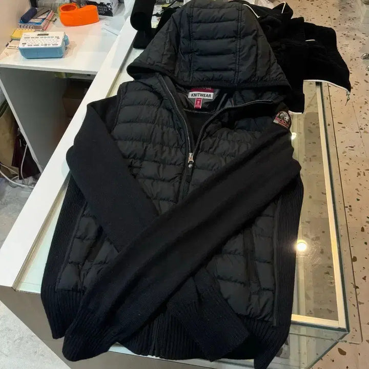 [BUNJANG] Parajumpers Hooded Knit Padded Jacket (Black, S Size) / [정품 , S사이즈] 파라점퍼스 후드 니트패딩 블랙