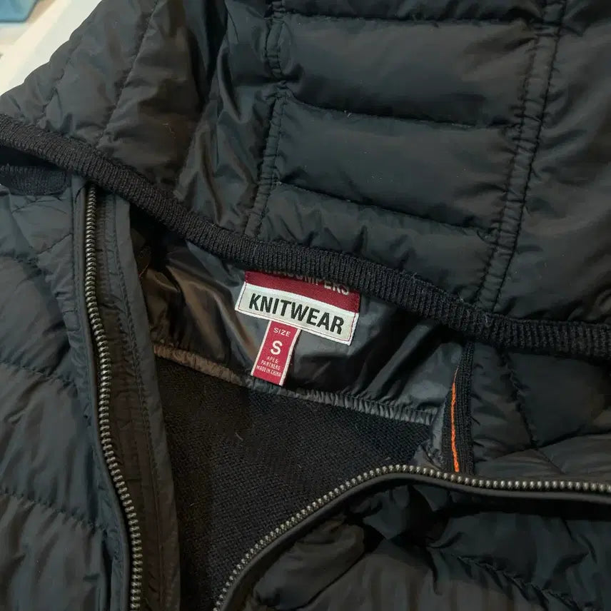 [BUNJANG] Parajumpers Hooded Knit Padded Jacket (Black, S Size) / [정품 , S사이즈] 파라점퍼스 후드 니트패딩 블랙