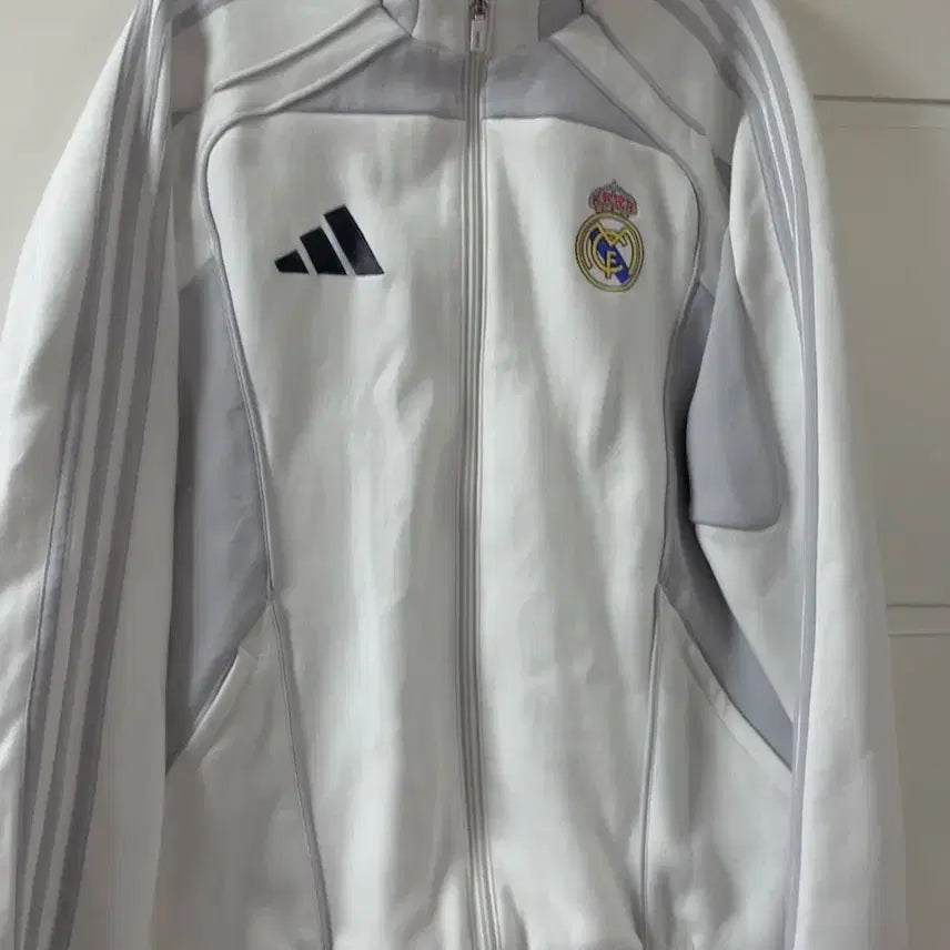 [BUNJANG] Adidas Real Madrid Track Top White S / 아디다스 레알 마드리드 트랙탑 화이트