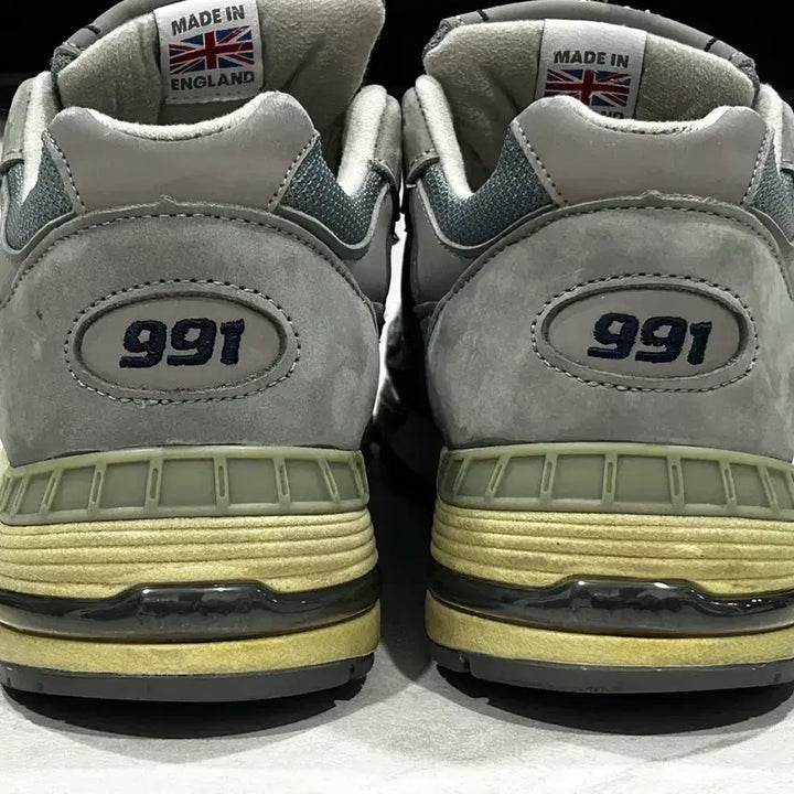 [BUNJANG] New Balance M991NGN Grey Suede Sneakers (Size 270) / 뉴발란스 M991NGN 270사이즈