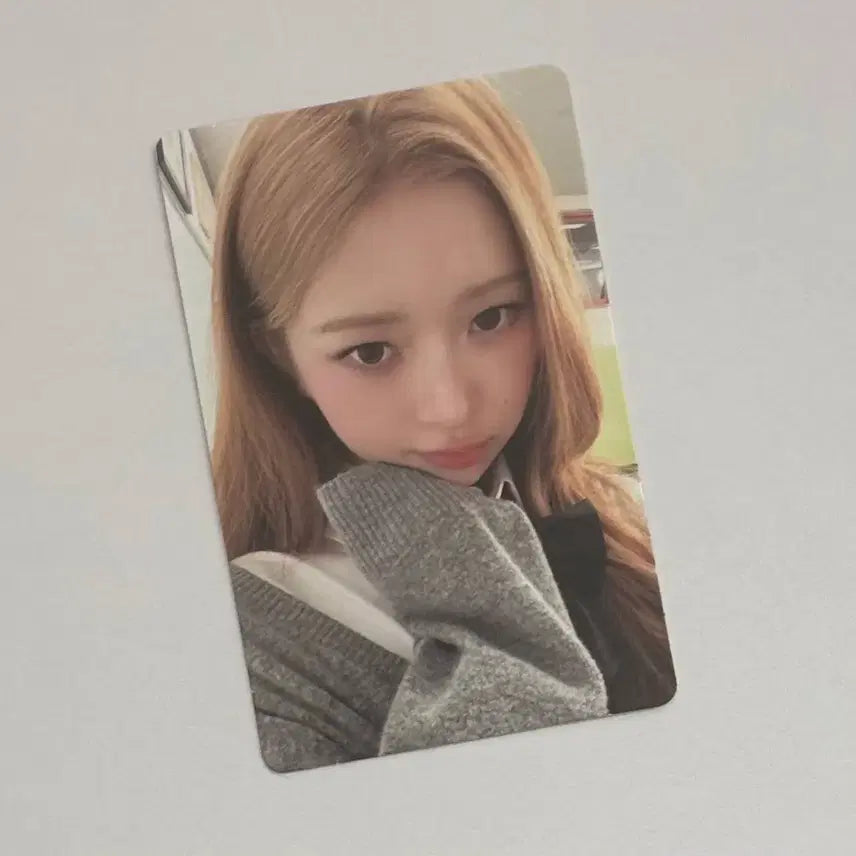 [BUNJANG] IVE Rei Black Hole Official Photocard / 아이브 레이 블랙홀 공방 포카