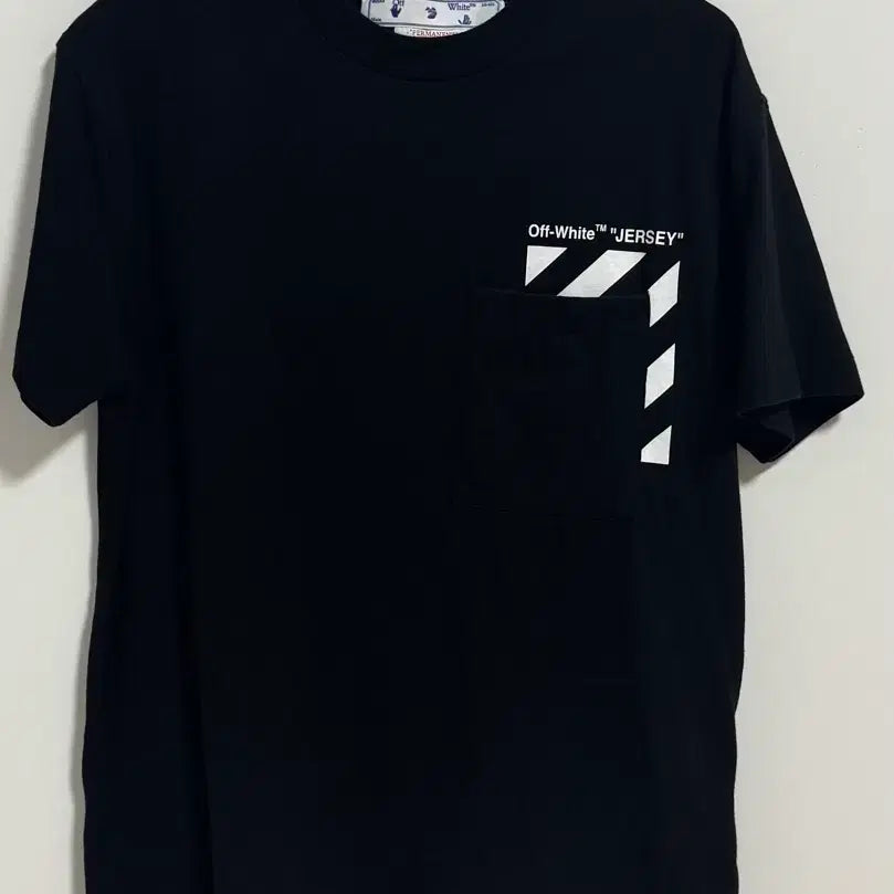 [BUNJANG] Off-White Short Sleeve T-Shirt / 오프화이트 반팔 [XS]