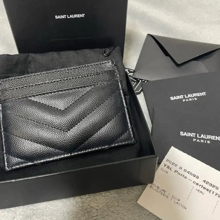 [BUNJANG] Saint Laurent Matelassé Card Case / 급처(크림정품)생로랑 마틀라세 카드지갑