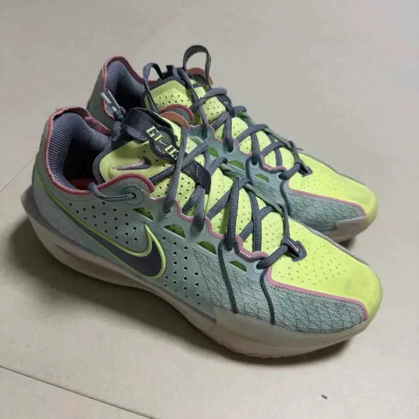 [BUNJANG] Nike GT Cut 3 Basketball Shoes Size 260 / 지티컷 3 260사이즈 판매
