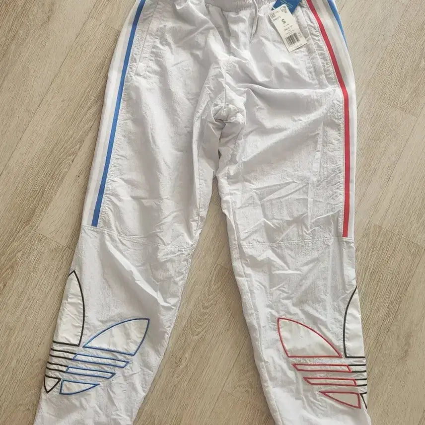 [BUNJANG] Adidas Adicolor Track Pants GN3573 / 텍채새거)아디다스 아디컬러 트랙팬츠 GN3573.S사이즈
