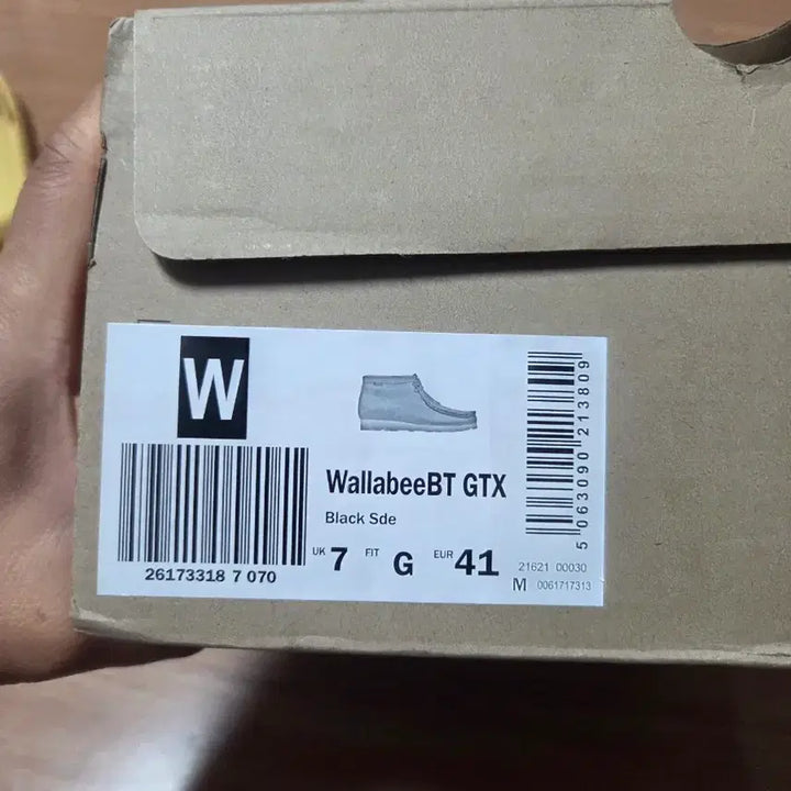 [BUNJANG] Clarks Wallabee GTX UK7 Shoes / (새상품) 클락스 왈라비 gtx uk7