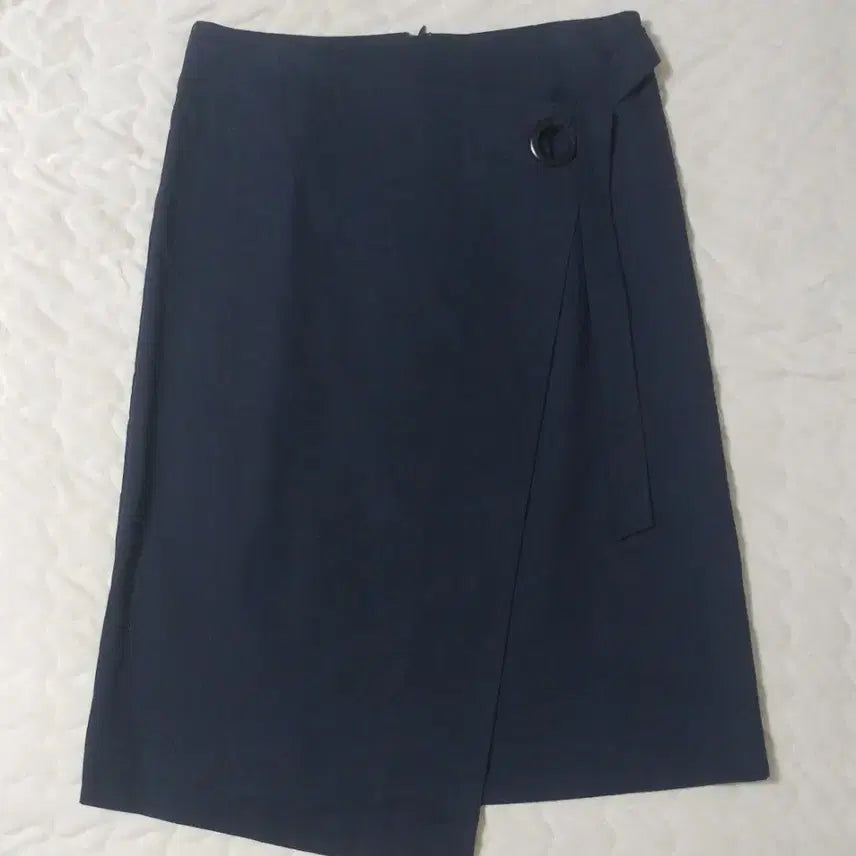 [BUNJANG] K-Eighty Nine Navy Wrap Skirt (M Recommended) / 키이스 네이비 랩 스커트 M추천