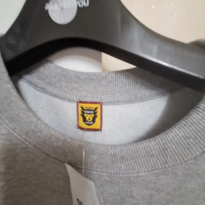 [SOLD OUT] HUMAN MADE 강아지 맨투맨 티셔츠 회색 XXL 새상품