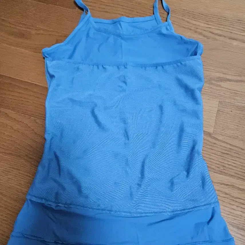 [BUNJANG] WOX Body Sculpting Sleeveless Top / WOX 몸매 보정 민소매 끈나시
