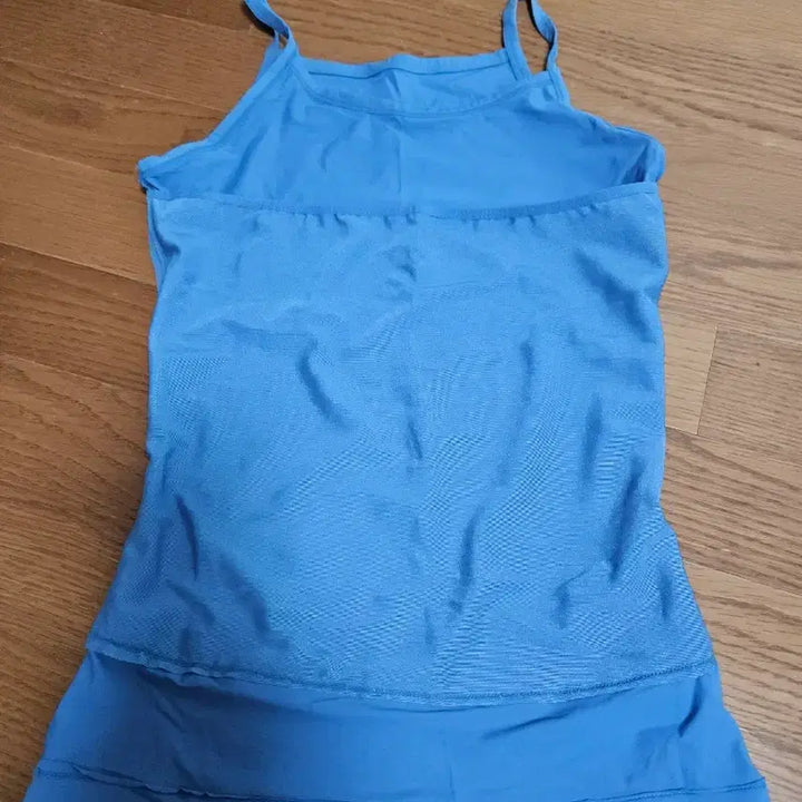 [BUNJANG] WOX Body Sculpting Sleeveless Top / WOX 몸매 보정 민소매 끈나시