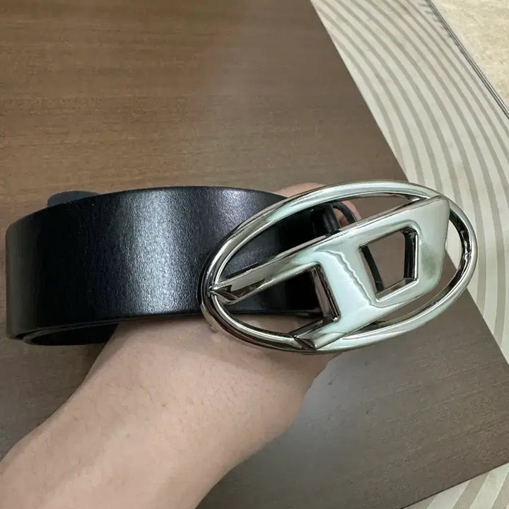 [SOLD OUT] [85] 디젤 1DR 로고 버클 벨트 D로고 벨트 Diesel