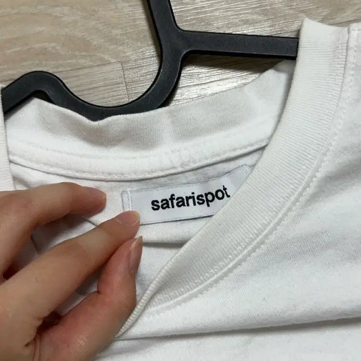 [BUNJANG] Safari Spot Basic Tee White T-Shirt / 사파리스팟 베이직 티 화이트1/2 BASIC SAFARI TEE WHIT
