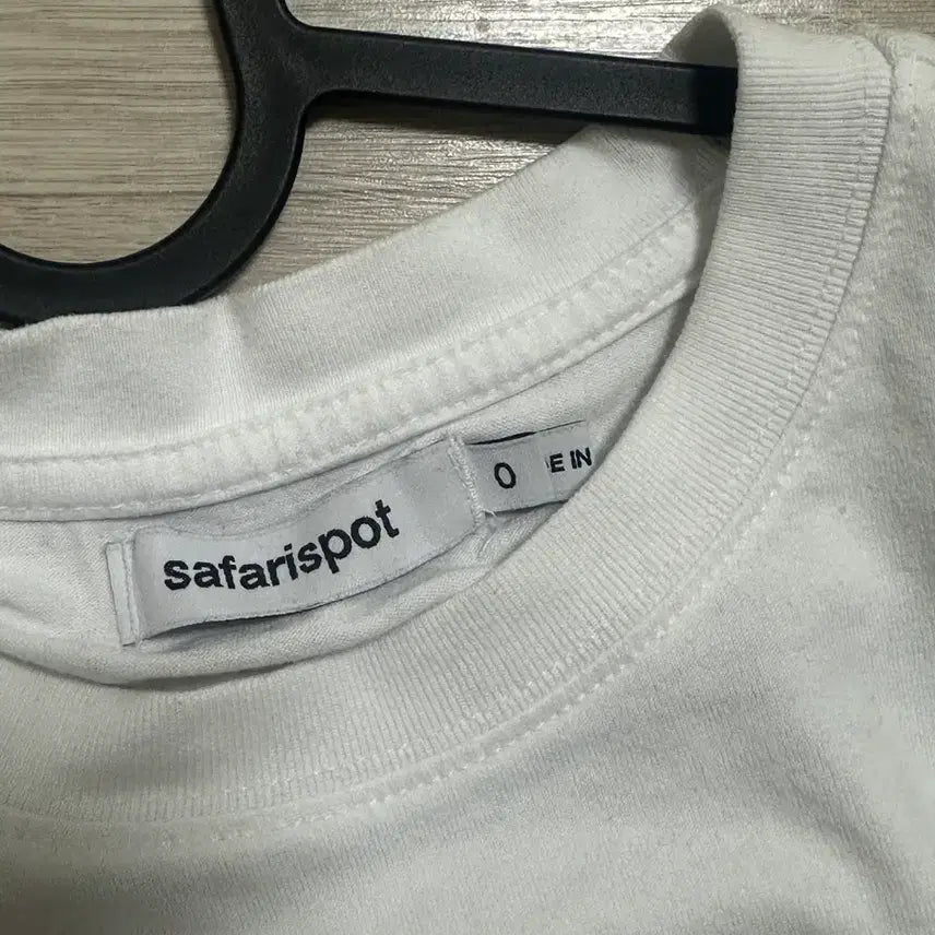 [BUNJANG] Safari Spot Basic Tee White T-Shirt / 사파리스팟 베이직 티 화이트1/2 BASIC SAFARI TEE WHIT
