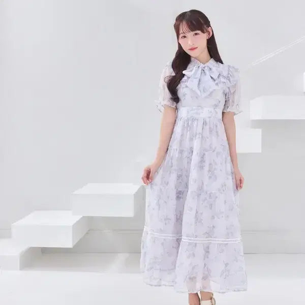 [BUNJANG] Evelyn Lamé Frill Shirring Flower Dress / 에블린 evelyn 라메 프릴 셔링 플라워 원피스