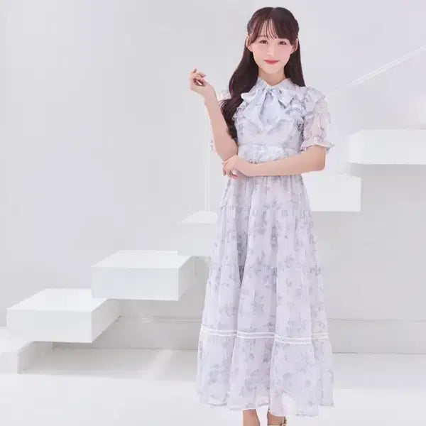 [BUNJANG] Evelyn Lamé Frill Shirring Flower Dress / 에블린 evelyn 라메 프릴 셔링 플라워 원피스