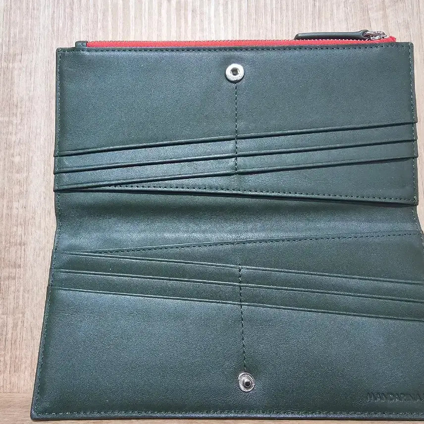 [BUNJANG] Mandarin Duck Choi Ji-woo Wallet / 만다리나덕 최지우 지갑 팔아요