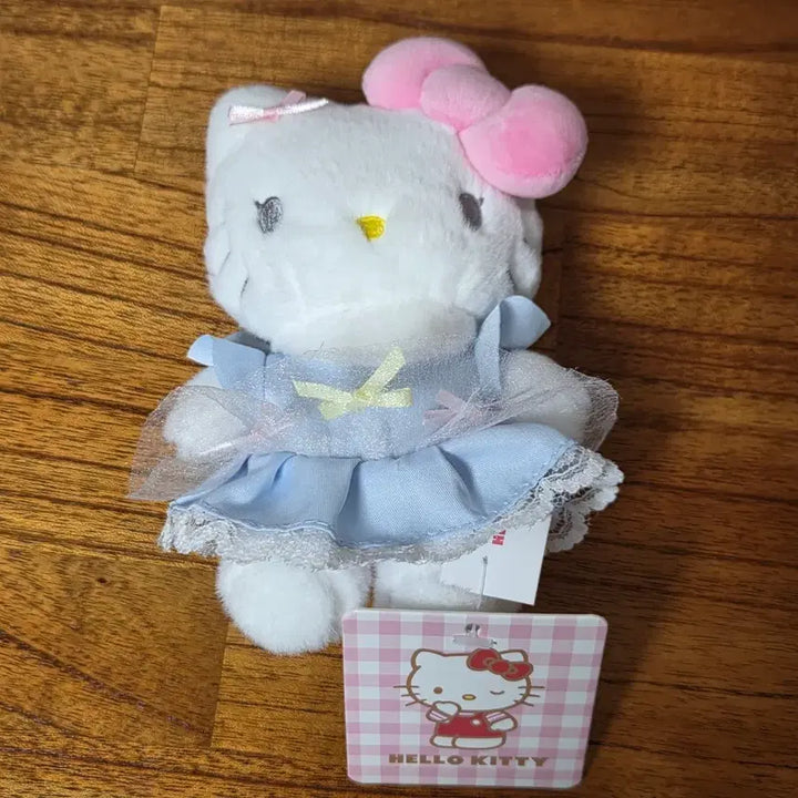 [BUNJANG] Hello Kitty Ribbon Dress Doll Keychain / 헬로키티 리본원피스 인형 키링