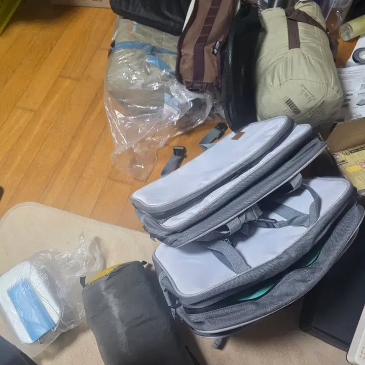 [BUNJANG] Yuru Camp Shimarin Collaboration Bag / 유루캠 시마린 콜라보 가방