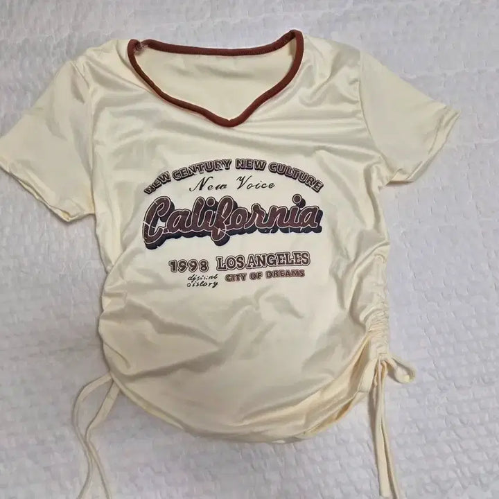 [BUNJANG] California Printing Pastel Yellow Short-Sleeve T-Shirt / 캘리포니아 프린팅 연노랑 반팔 티셔츠