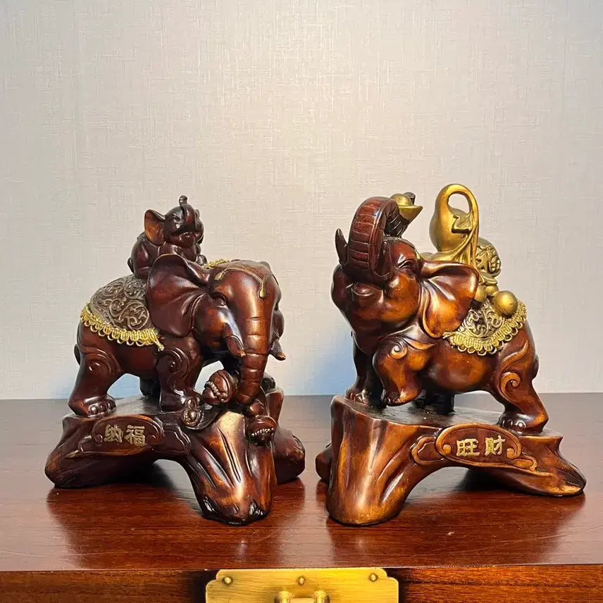 [BUNJANG] Elephant Sculpture Pair (Nabok, Wangjae) - Feng Shui Decor / 코끼리 조각상 2점 일괄판매 (납복, 왕재)