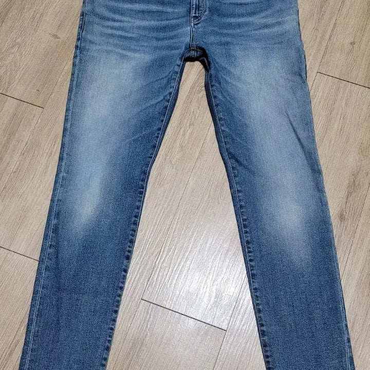 [SOLD OUT] 생로랑 중청 데님 청바지 Y964Q 4840 사이즈34