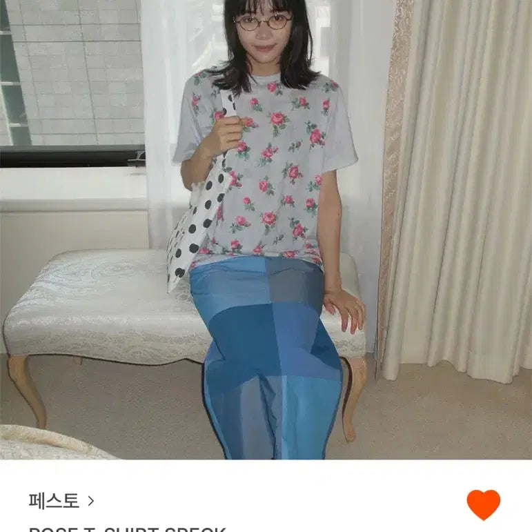 [BUNJANG] Pesto Rose Flower Short Sleeve T-shirt / Pesto rose페스토 로즈 플라워 반팔 티셔츠