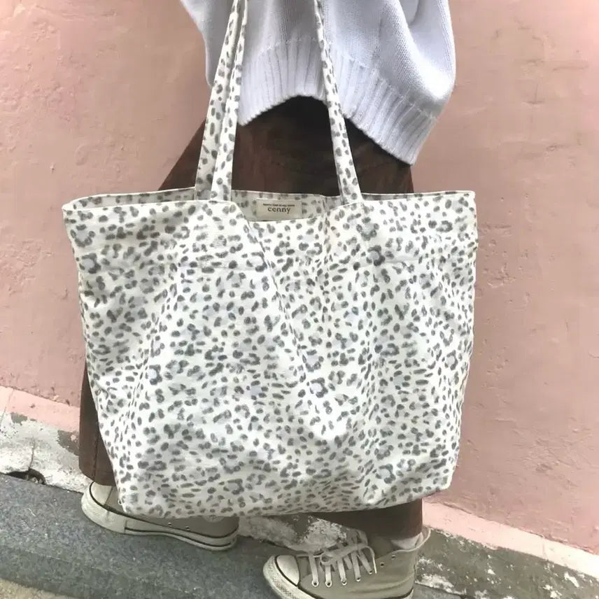 [SOLD OUT] (새상품) cenny wideband bag - Big Milky Cow