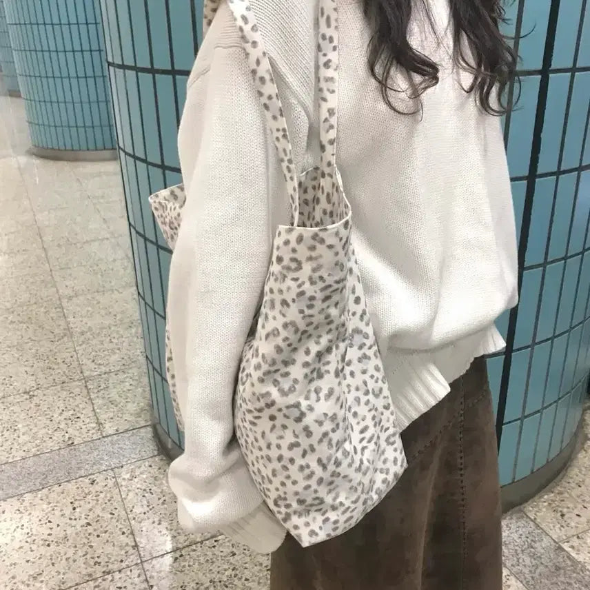 [SOLD OUT] (새상품) cenny wideband bag - Big Milky Cow