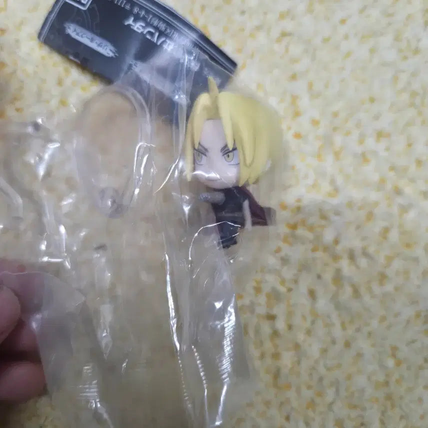[SOLD OUT] [BUNJANG] Fullmetal Alchemist Edward Elric Onemutan Mini Figure / 강철의 연금술사 에드워드 엘릭 오네무탄 가챠 미니 피규어