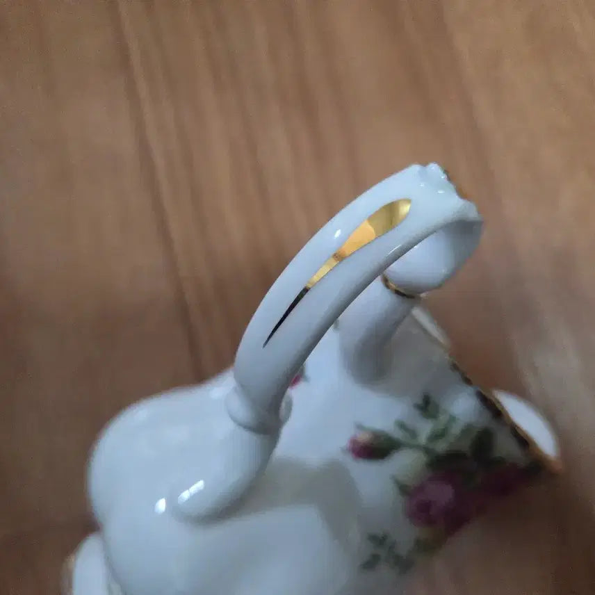 [BUNJANG] Royal Albert Two-Handle Sugar Bowl and Jug / 로얄알버트 투핸들슈거  저그