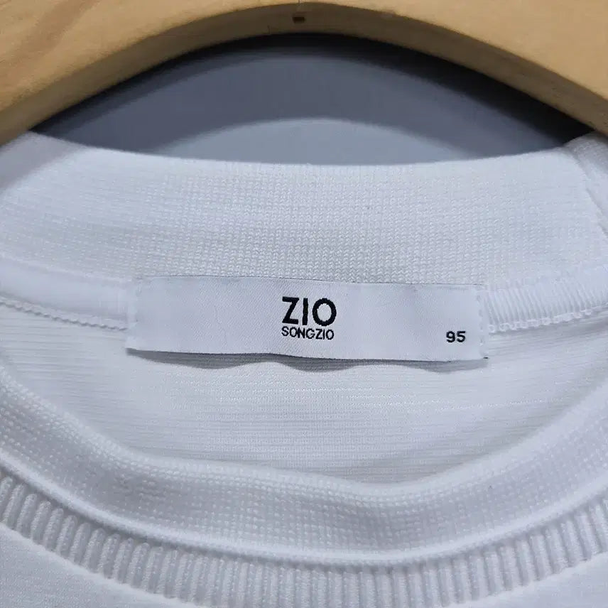 [BUNJANG] ZIO SONGZIO Graphic Short Sleeve T-shirt / 지오송지오 그래픽 반팔 티셔츠 95