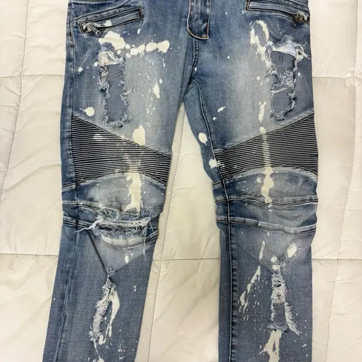 [BUNJANG] Balmain Denim Pants / Balmain 발망 페인트 바이커진 데님팬츠 36