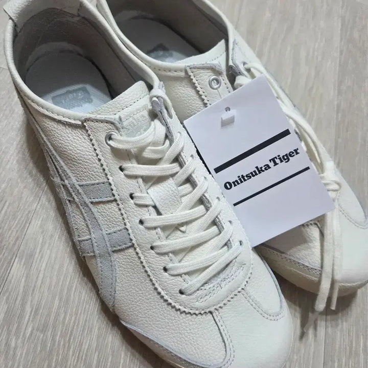 [BUNJANG] Onitsuka Tiger Mexico 66 White Light Sage Sneakers / [새상품]265 사이즈 오니츠카 타이거 멕시코 66 화이트 라이트 세이지