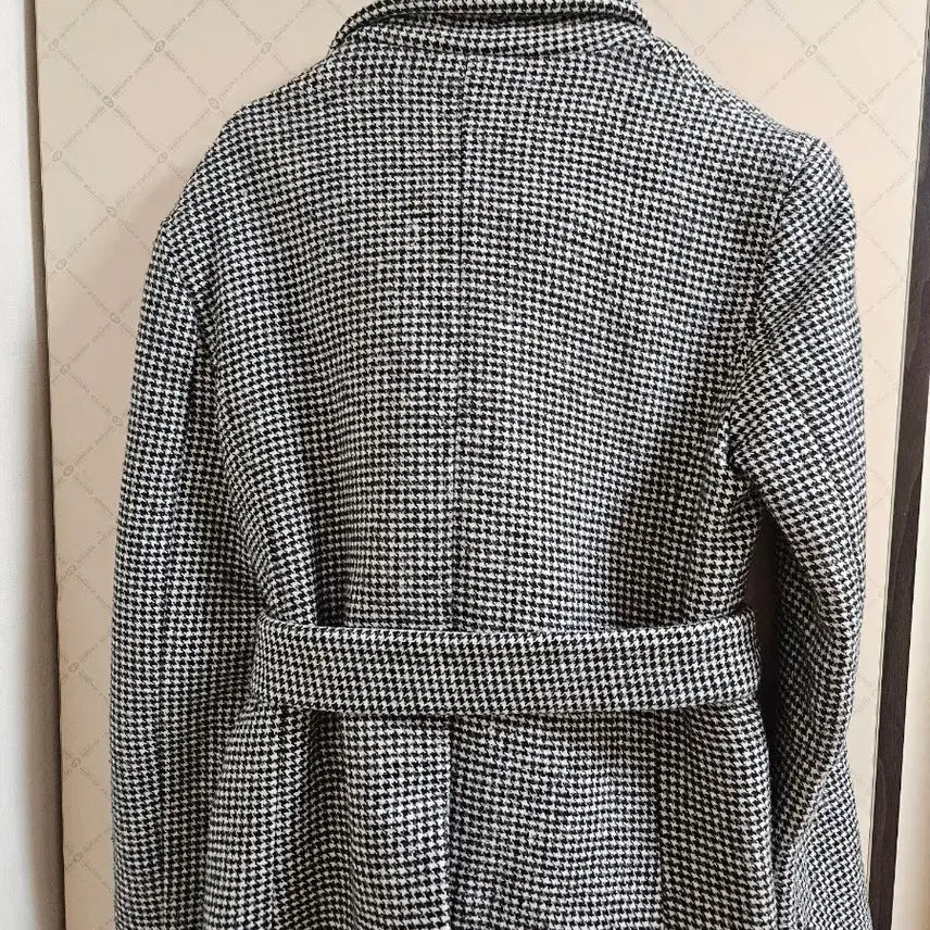 [SOLD OUT] 에이블리 여성 체크반하프 벨트세트 겨울코트