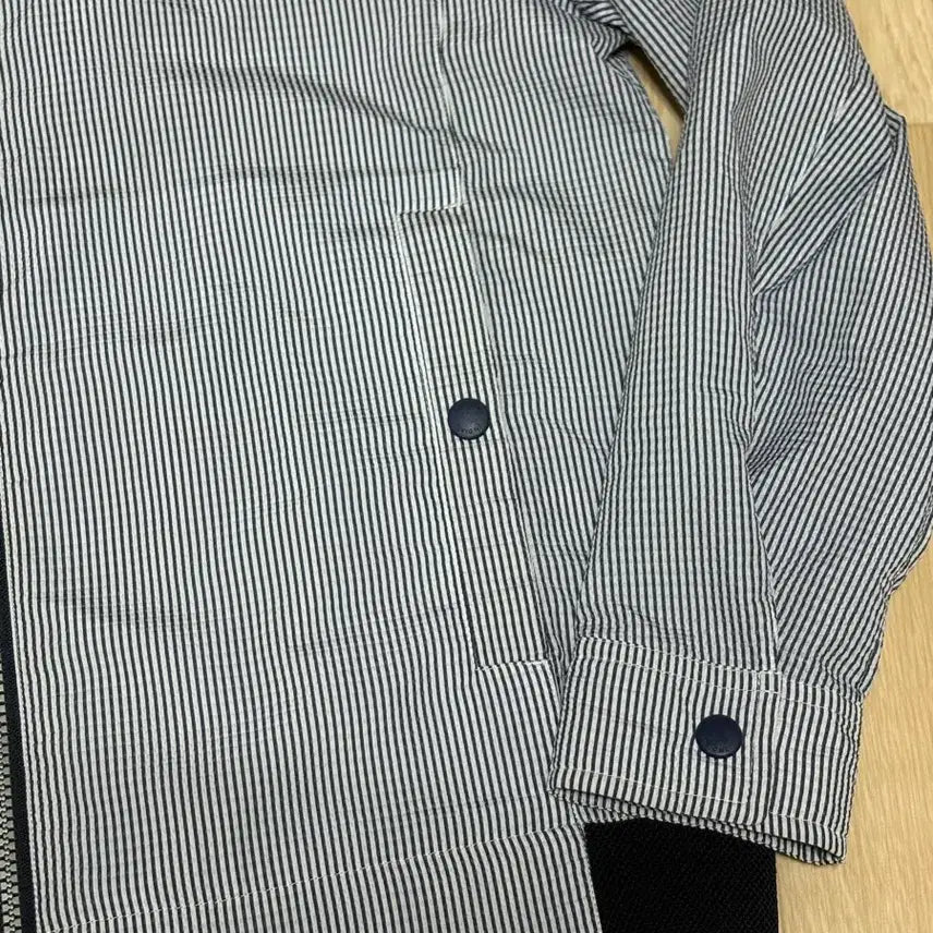 [SOLD OUT] 인디안 스트라이프 집업 자켓 95