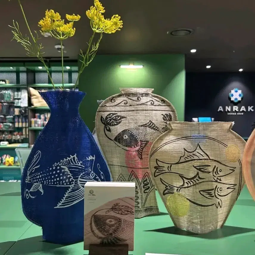 [BUNJANG] Gyuyok Baekja Celadon Porcelain Vase / 뮤지엄 굿즈) 백자 청자 안락조명 꽃병