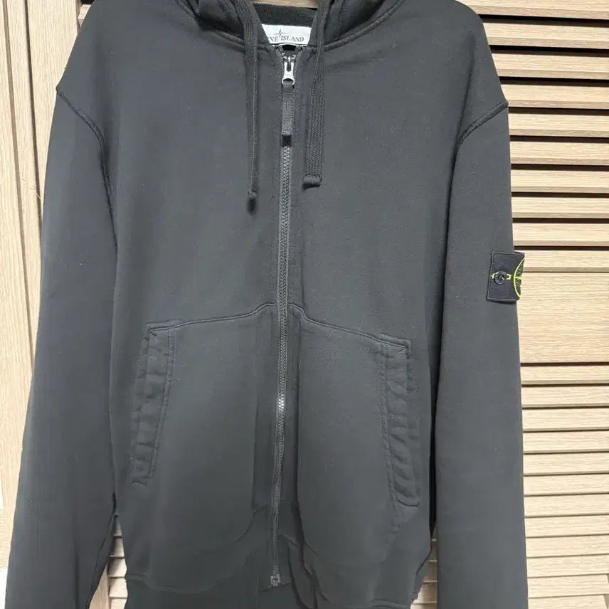 [BUNJANG] Stone Island Black Hoodie L / 스톤아일랜드 블랙 후드집업 L