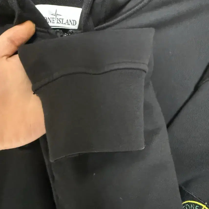 [BUNJANG] Stone Island Black Hoodie L / 스톤아일랜드 블랙 후드집업 L