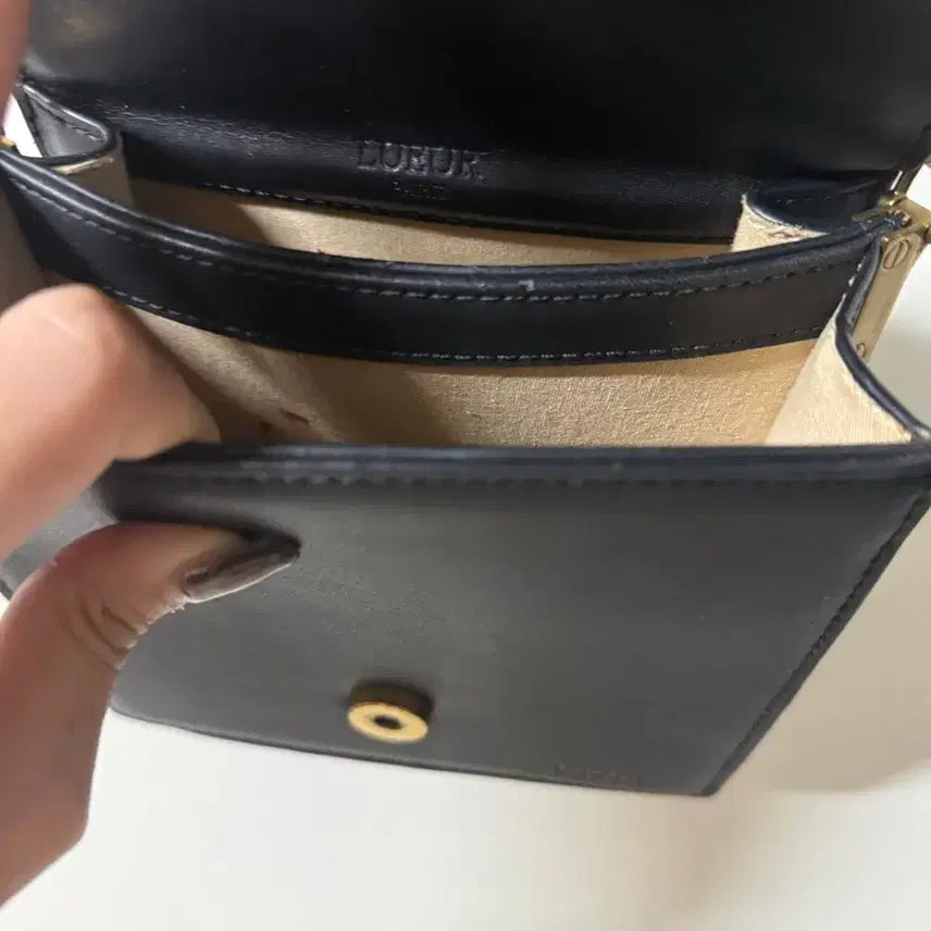 [BUNJANG] Lierre Mini Square Bag / 뤼에르 미니 스퀘어백
