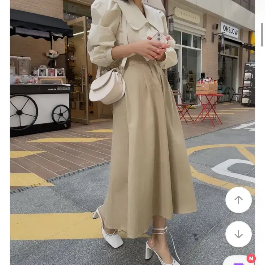 [BUNJANG] High-Waist Button Flare Pleated Long Skirt / [새제품] 하이웨스트 버튼 플레어 주름 롱 스커트