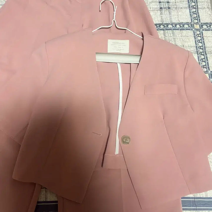 [SOLD OUT] 에이블리 핑크 크롭 자켓 세트(배송비 포함 가격)