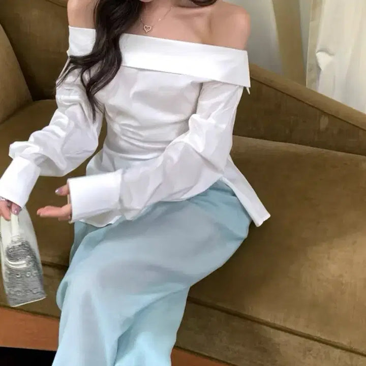 [BUNJANG] Off-Shoulder Slit Blouse / 새상품/ 언발 트임 오프숄더 셔츠 블라우스